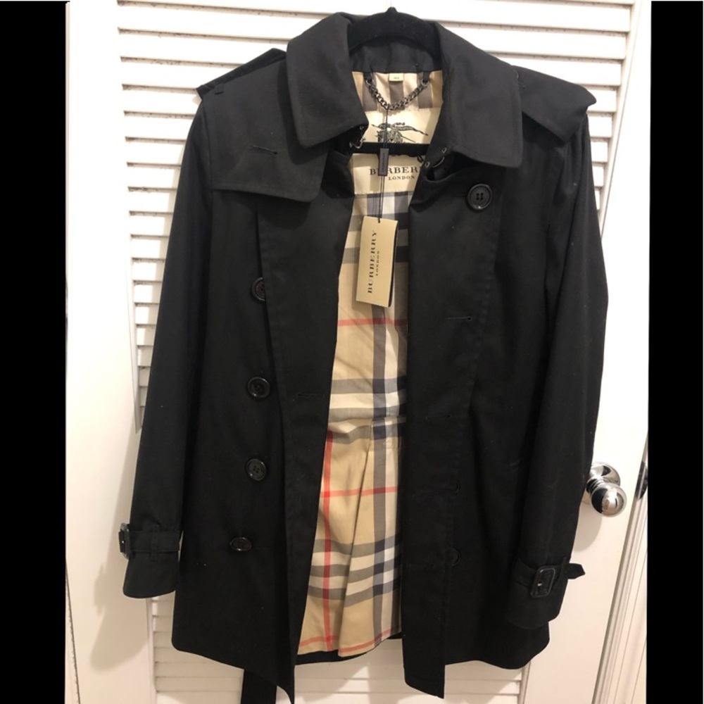 👑 Burberry cropped trench coat black